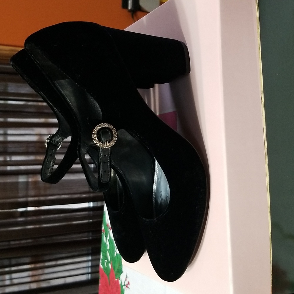 kate spade Marlene heels sz 9